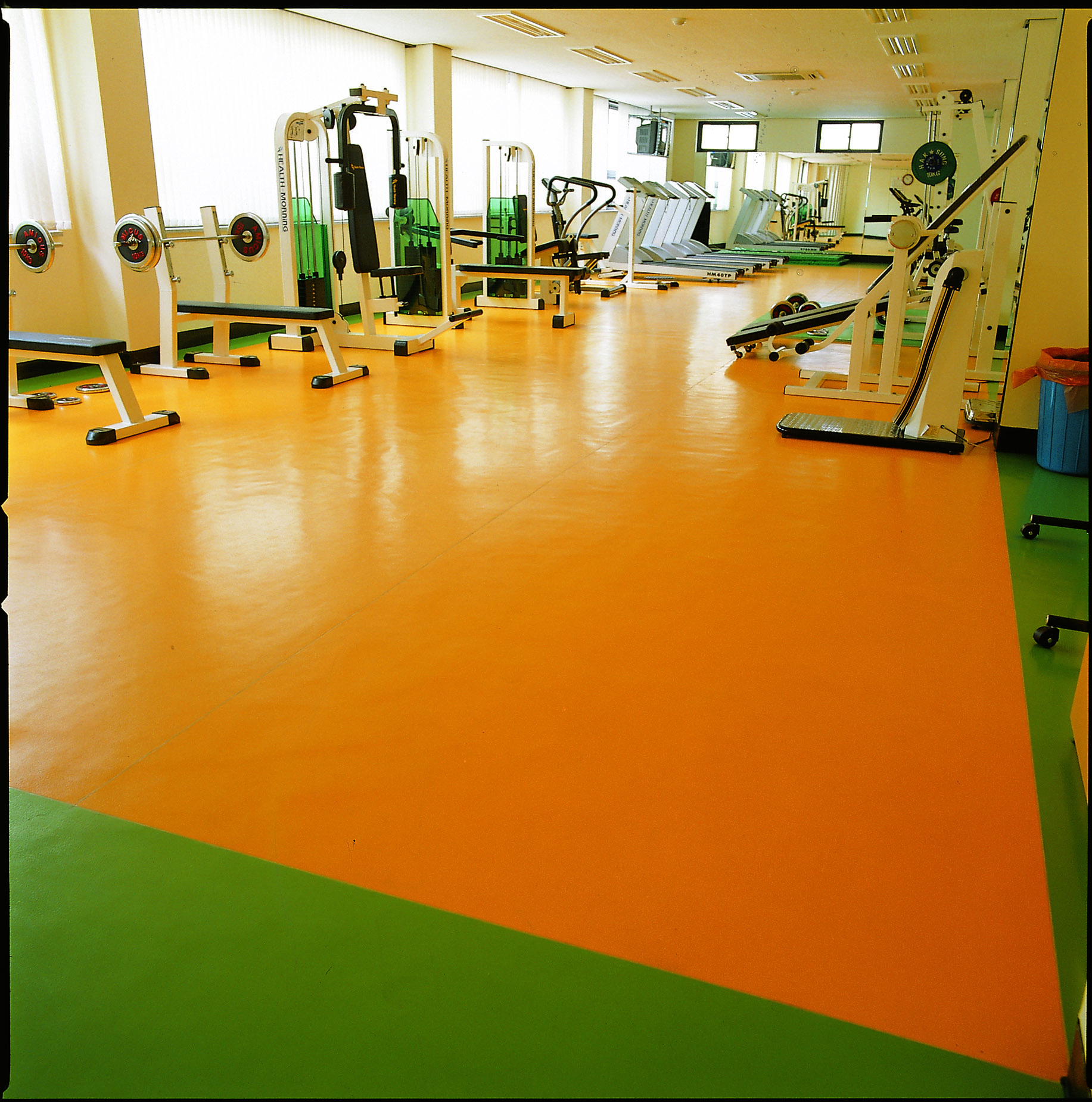 pvc運動地板的兩種安裝方法